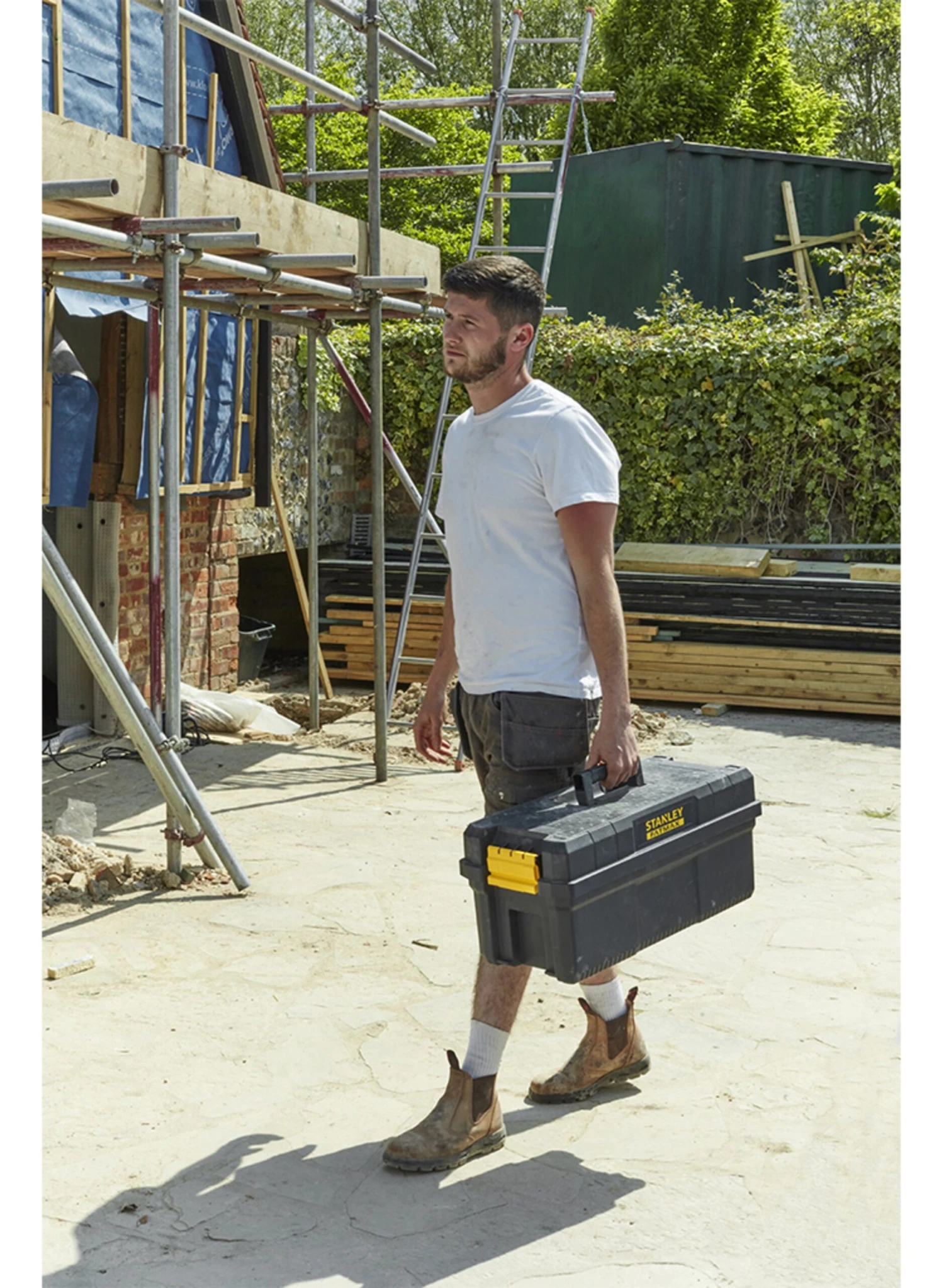 STANLEY FMST81083-1 3-in-1 25” Gereedschapskoffer Met Trapje - Afbeelding 13