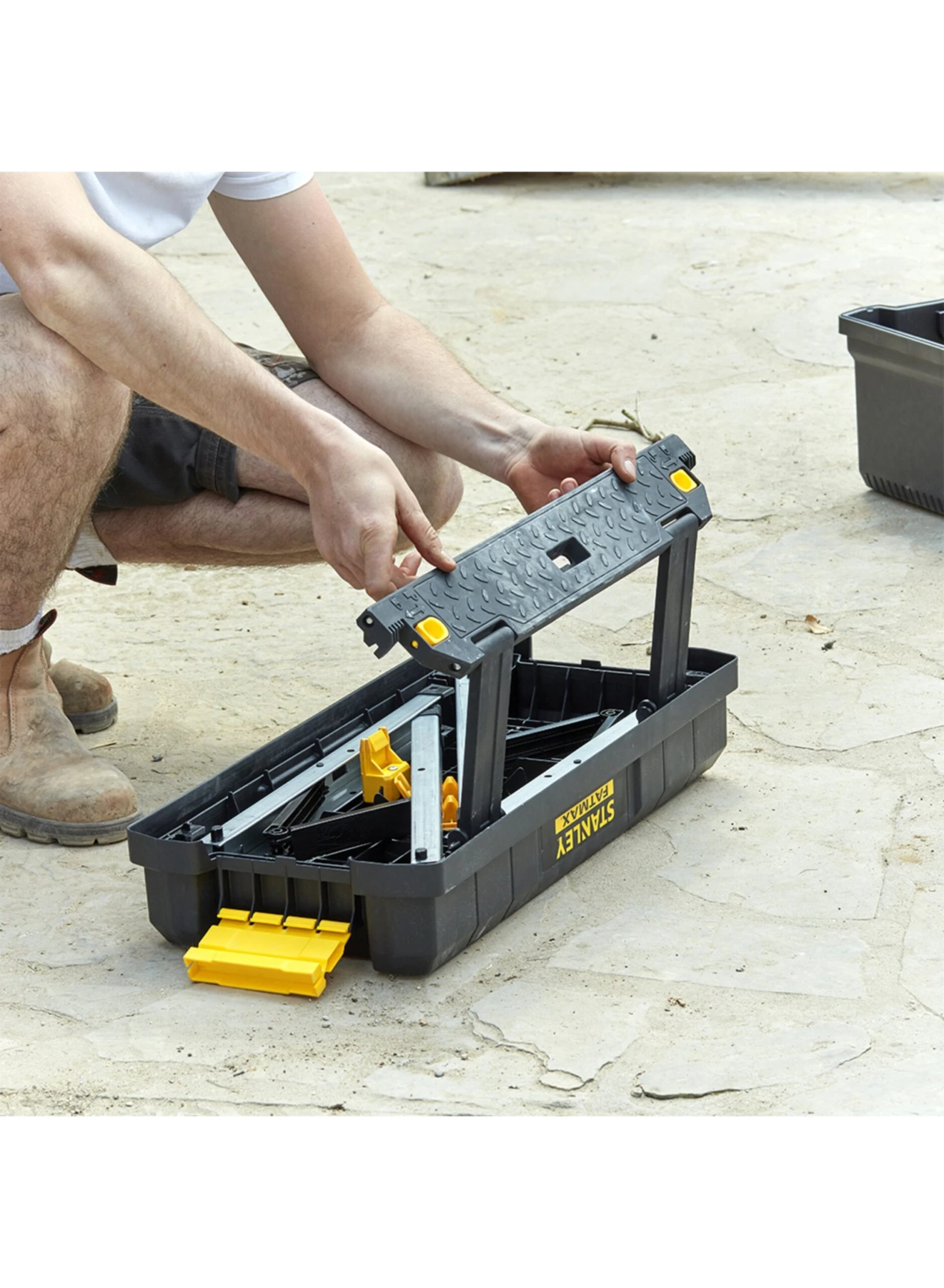 STANLEY FMST81083-1 3-in-1 25” Gereedschapskoffer Met Trapje - Afbeelding 15