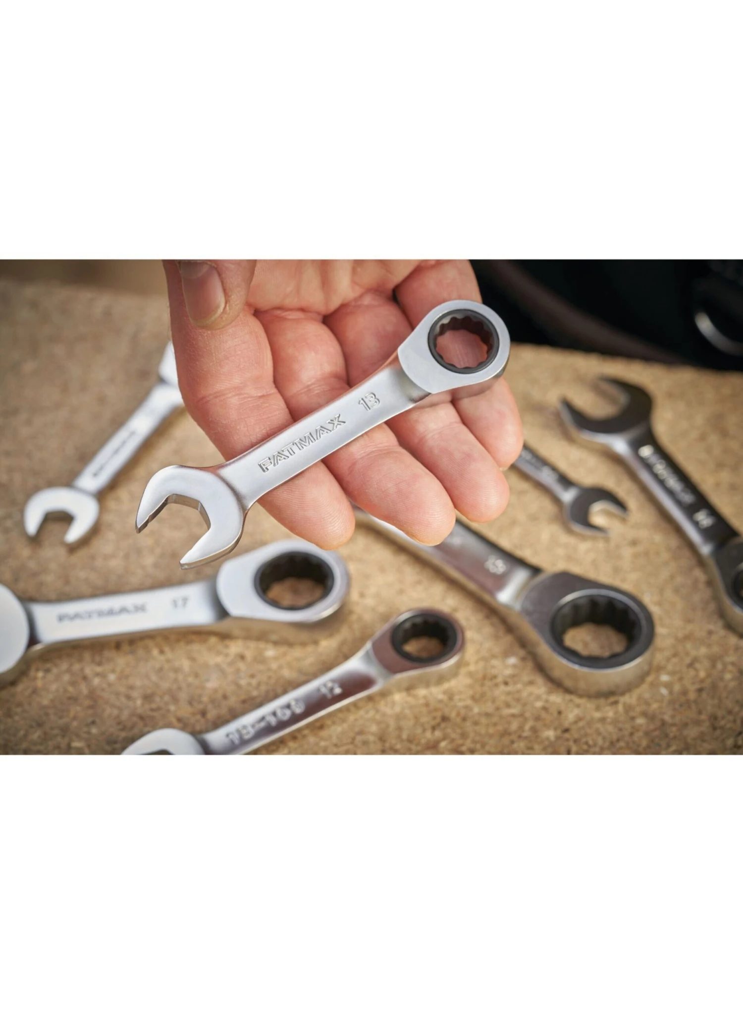 STANLEY FMMT13115-0 FATMAX Stubby Ringsteeksleutel Met Ratel 19mm - Afbeelding 4